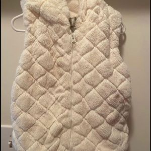 American Widgeon girls vest with hood